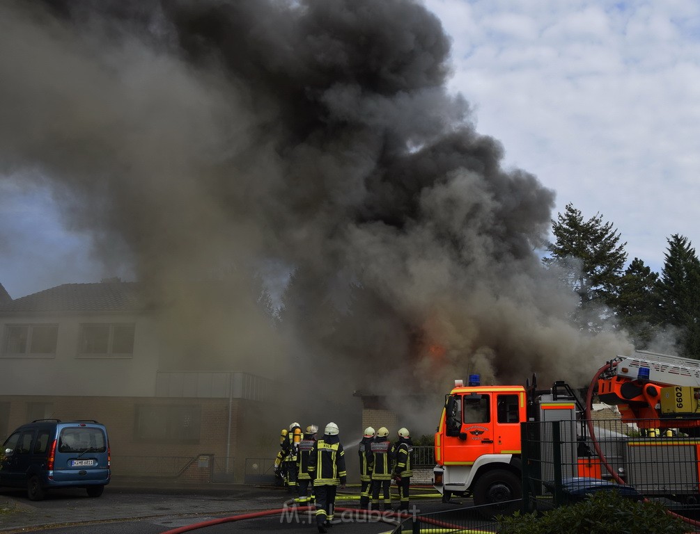 Feuer 2 Y Explo Koeln Hoehenhaus Scheuerhofstr P0197.JPG - Miklos Laubert